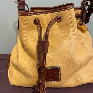 Dooney and Burke handbag great condition